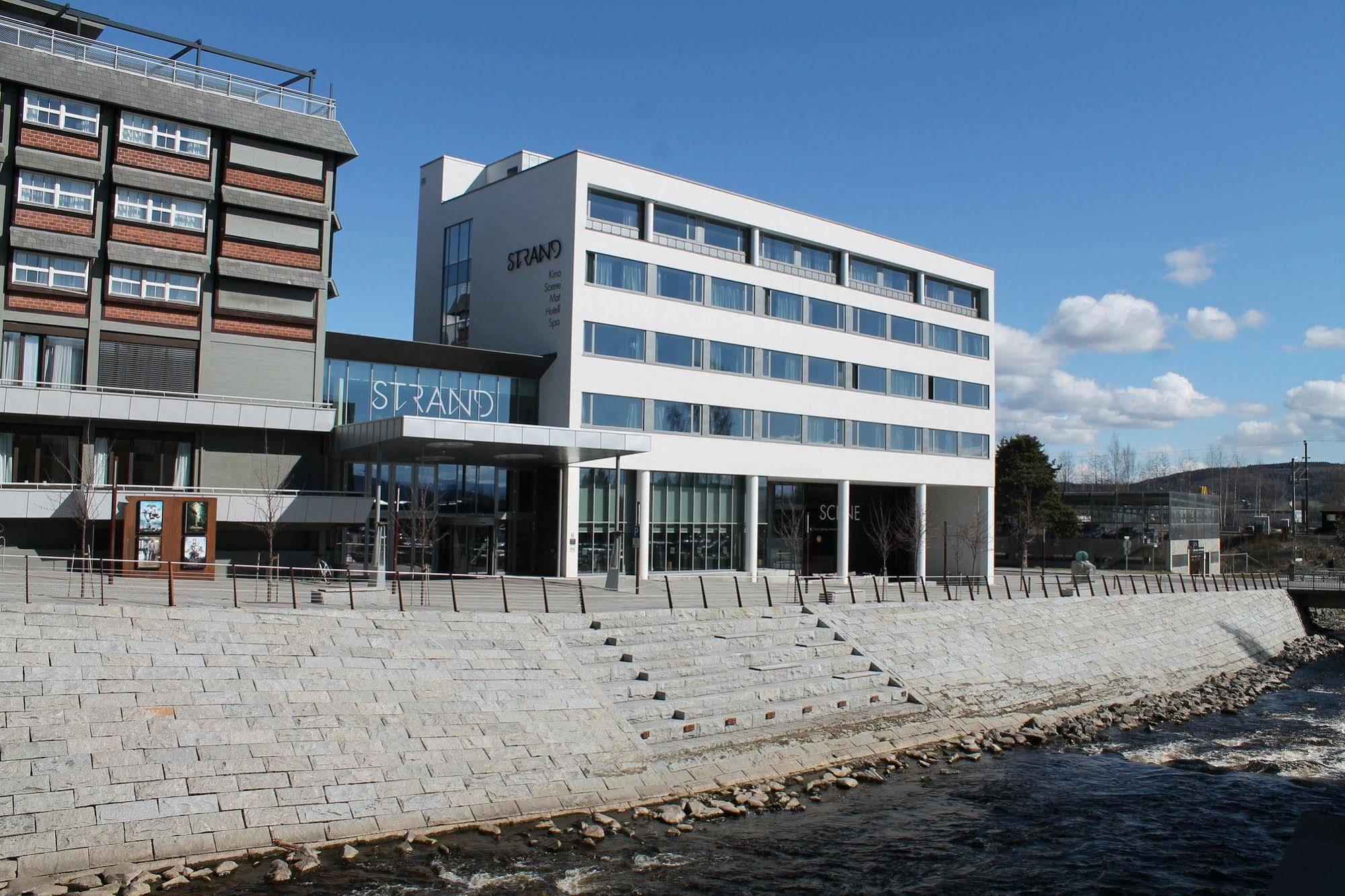 Quality Hotel Strand Gjøvik Exteriér fotografie